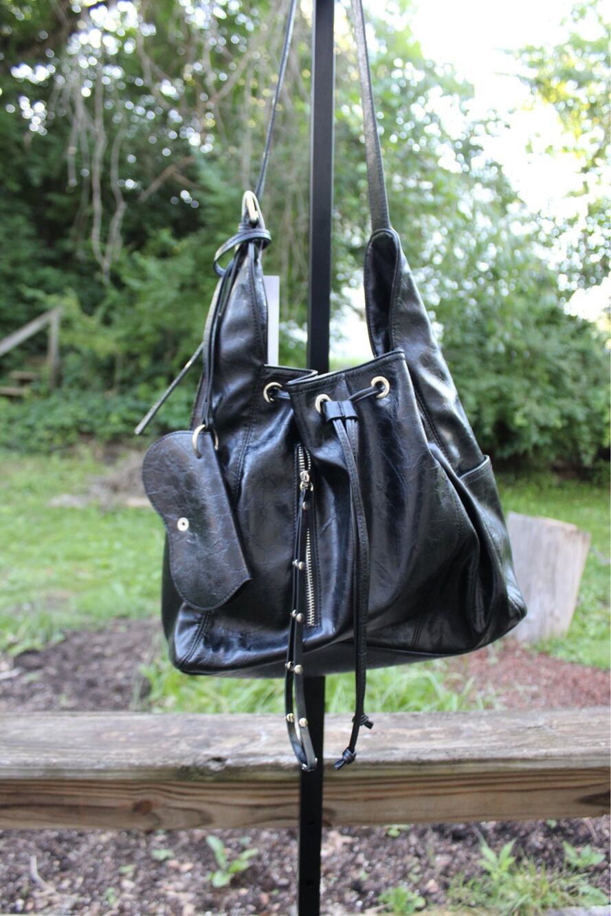 Urban Revivo Black Leather Shoulder Bag | NWT 🖤✨